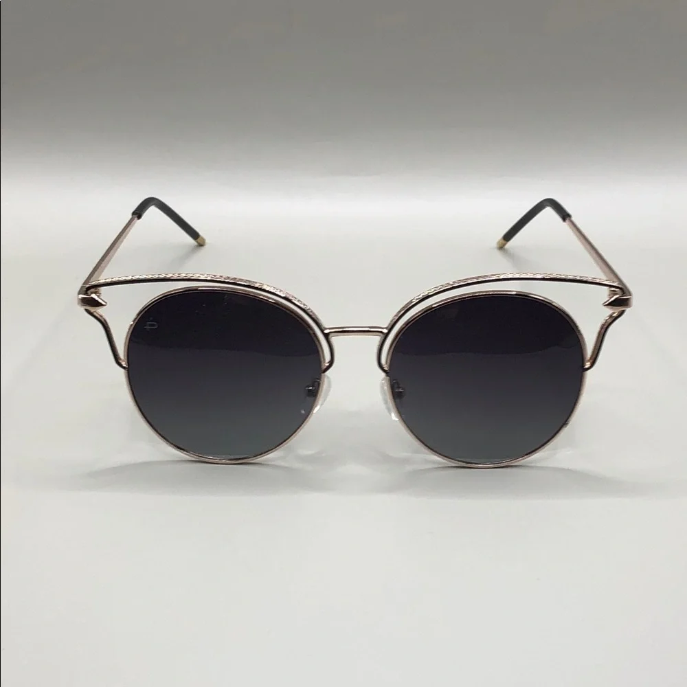Prive Revaux - The Heartbreaker Cutout Cat-Eye Frame Round Lens Sunglasses